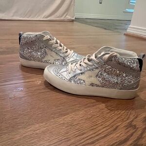 Golden goose glitter